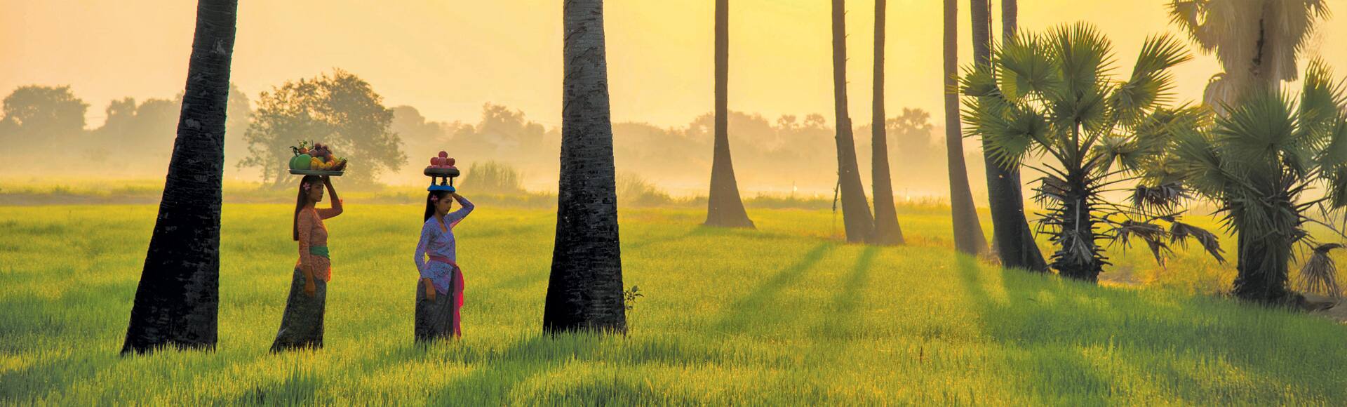 Oceania Cruises Exotics Voyages Brochure. Surabaya, Indonesia